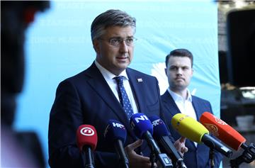 Plenković: Neće se uvesti obavezno cijepljenje