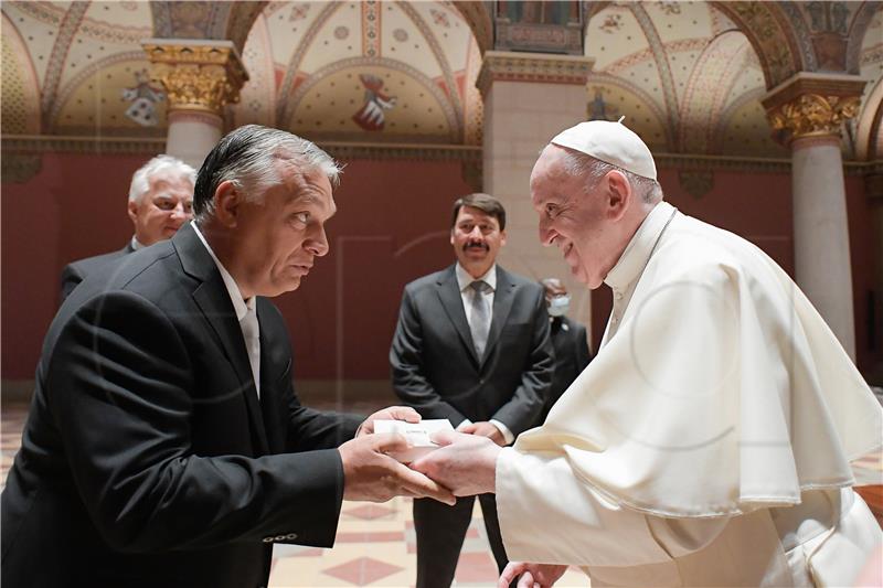 Papa u Budimpešti pozvao Mađare "da budu otvoreni" prema svima 