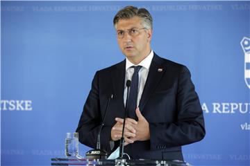 Plenković: Vjerujem da ćemo biti spremni za ulazak u europodručje 1. siječnja 2023.