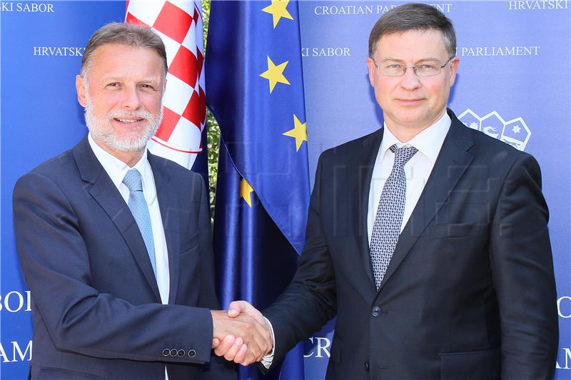 Jandroković se susreo s Dombrovskisom 