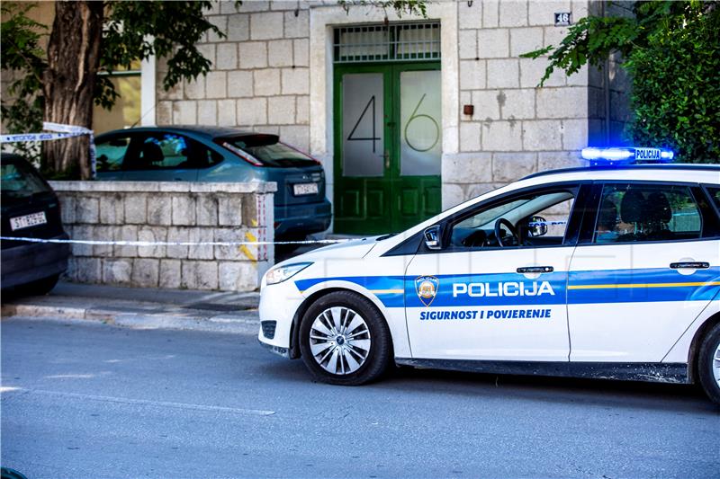 Uhićene dvije osobe zbog sukoba na splitskim Prokurativama
