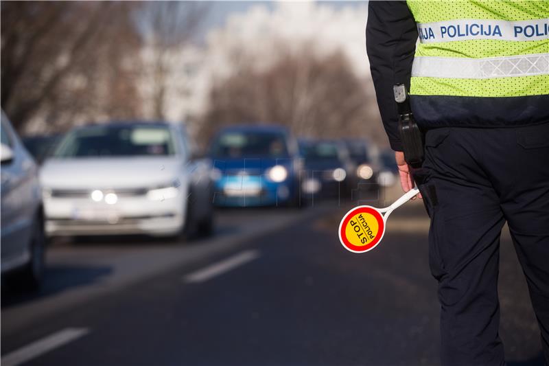 'Napuhao' 3,23 promila, za volanom iako mu je oduzeta dozvola