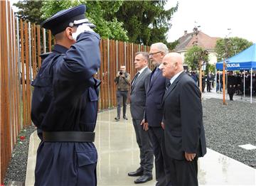 Božinović na otkrivanju spomenika za varaždinske policajce: Bili na svim ratištima