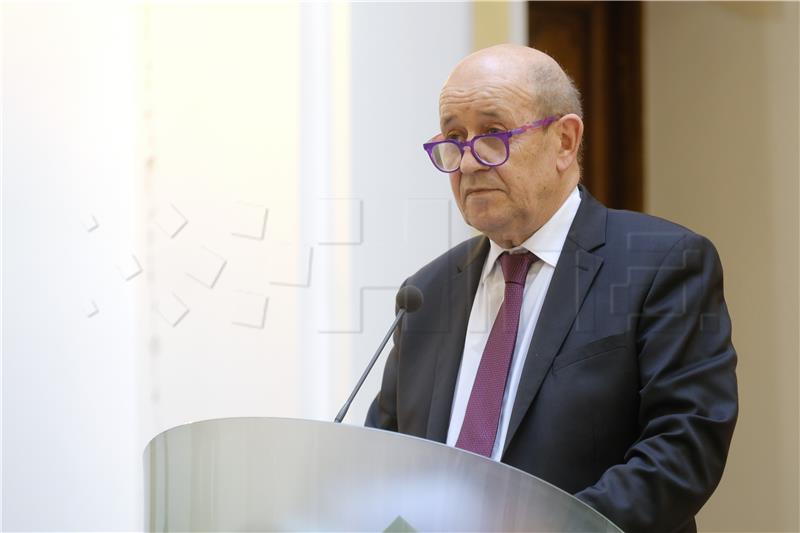 Le Drian o odnosima sa SAD-om i Australijom: dvoličnost, prijezir, laž