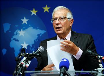 Ministri EU-a izrazili "solidarnost" s Parizom u krizi s Washingtonom - Borrell