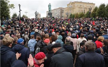 Moskva: Stotine Rusa na prosvjedu protiv rezultata izbora 