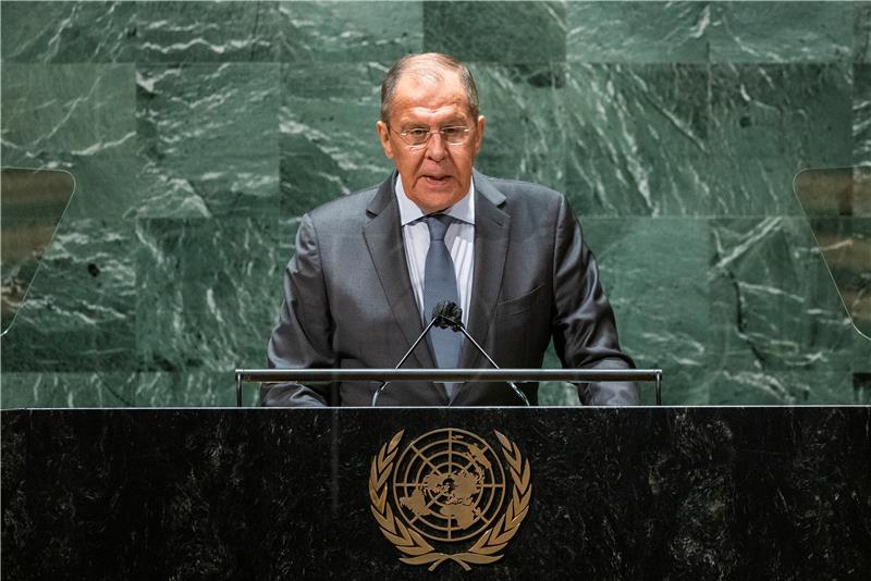 Lavrov kaže da se ne razmatra priznanje talibana