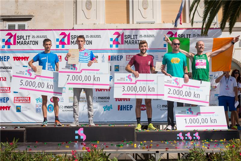 Ljiljana Mišlov Brkić i Ivan Dračar pobjednici splitskog maratona