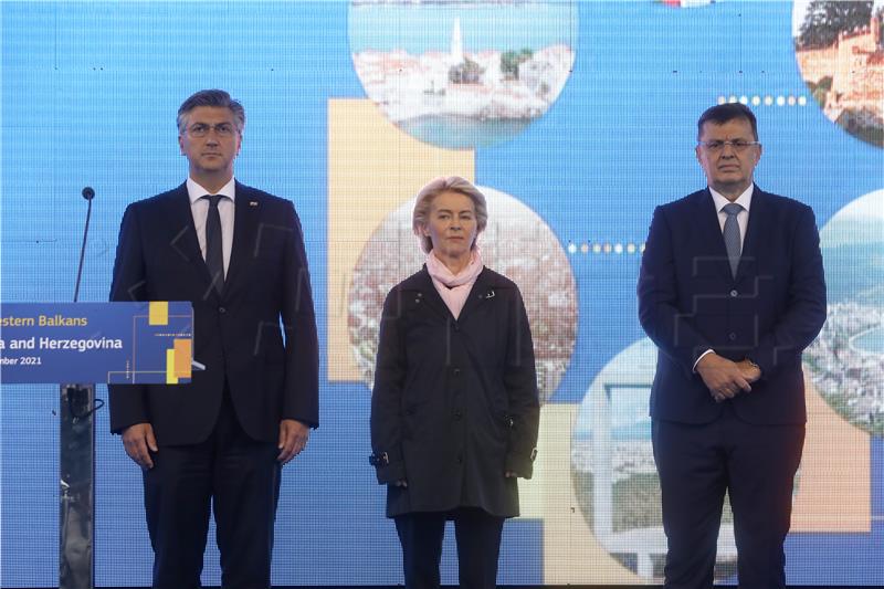 Plenković i Von der Leyen na otvaranju mosta Svilaj