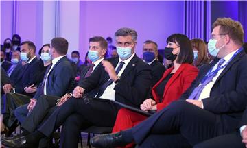 Plenković: U plusu 50 milijardi kuna ali nismo u EU samo da uzmemo što više novaca