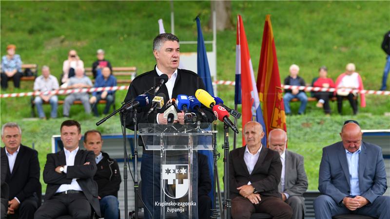  Milanović na svečanom postrojavanju ratnih veterana 103. brigade 