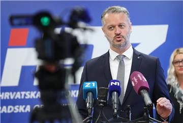 Gradski HDZ, konferencija za medije Pave Kostopeča