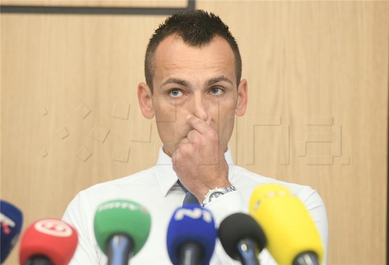 Konferencija za medije nogometnog suca Ivana Bebeka