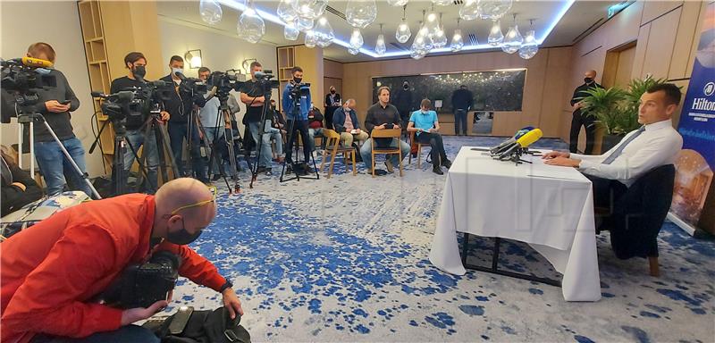 Konferencija za medije nogometnog suca Ivana Bebeka