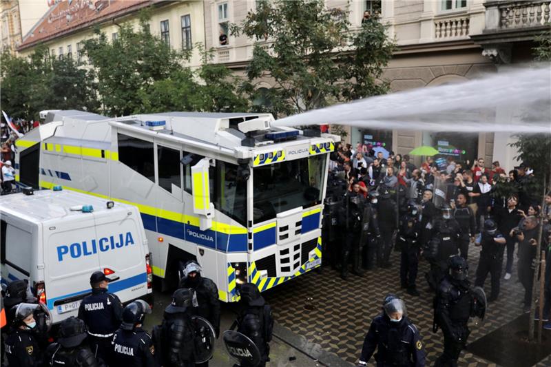 Anti-government protest rally held in Ljubljana