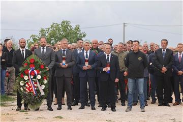 Odavanje počasti povodom 30. godišnjice obrane grada Zadra