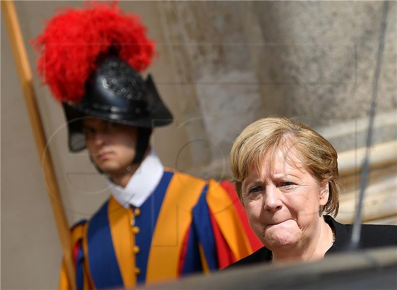 Merkel uoči odlaska s funkcije u Rimu i Vatikanu 