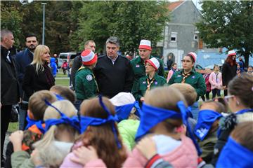 Osijek: Milanović sudjelovao na otvorenju Jesenskih igara poletaraca Regije Istok