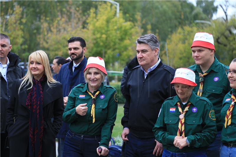 Osijek: Milanović sudjelovao na otvorenju Jesenskih igara poletaraca Regije Istok