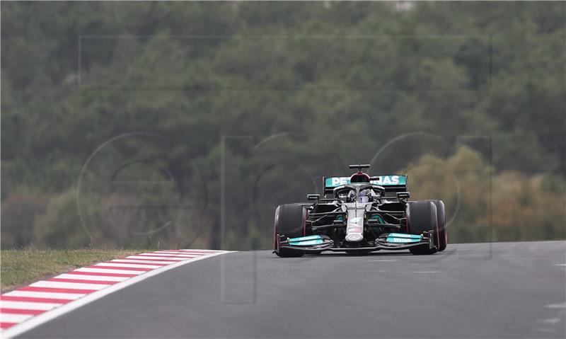 VN Turske: Hamilton najbrži, ali Bottas starta s 'pole positiona'