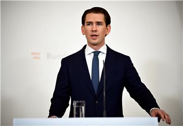 AUSTRIA GOVERNMENT KURZ RESIGNATION