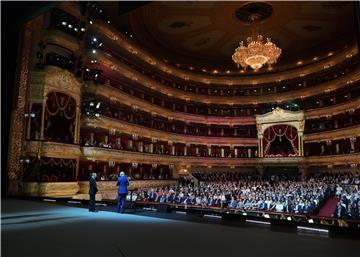 Scenski dekor pao na glumca u Boljšom teatru i ubio ga