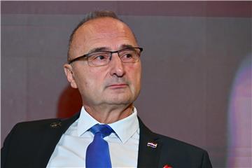 Grlić Radman: Ulazak Hrvatske i Bugarske u Schengen i eurozonu u interesu EU-a 