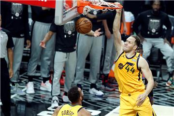 NBA: Utah Jazz pobijedio prvake, 14 koševa Bogdanovića