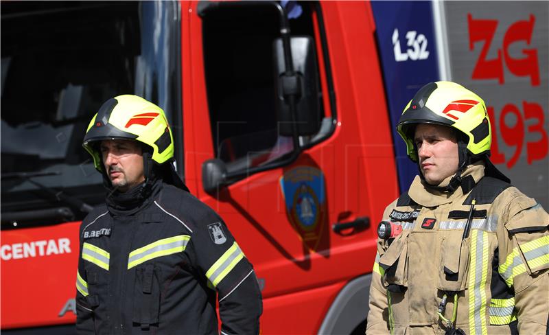 U požaru stana u Zagrebu smrtno stradala žena 