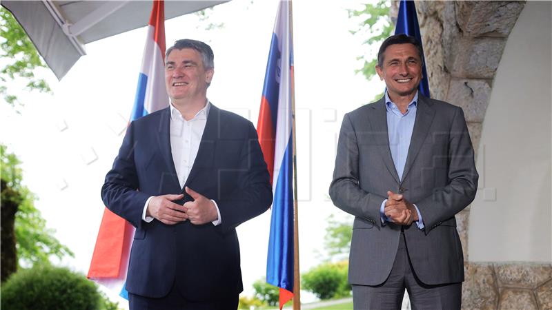 Croatian and Slovenian presidents to unveil monuments to poets together