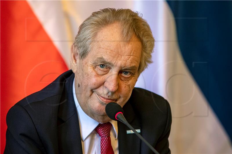 Predsjednik češkog Senata: Zeman nije sposoban ispunjavati svoje dužnosti