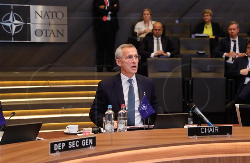 BELGIUM NATO DEFENSE MINISTERS MEETING