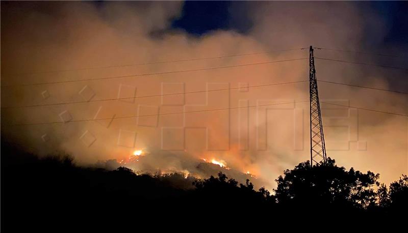 Požar u Gradcu, izgorjelo 10-tak hektara borove šume