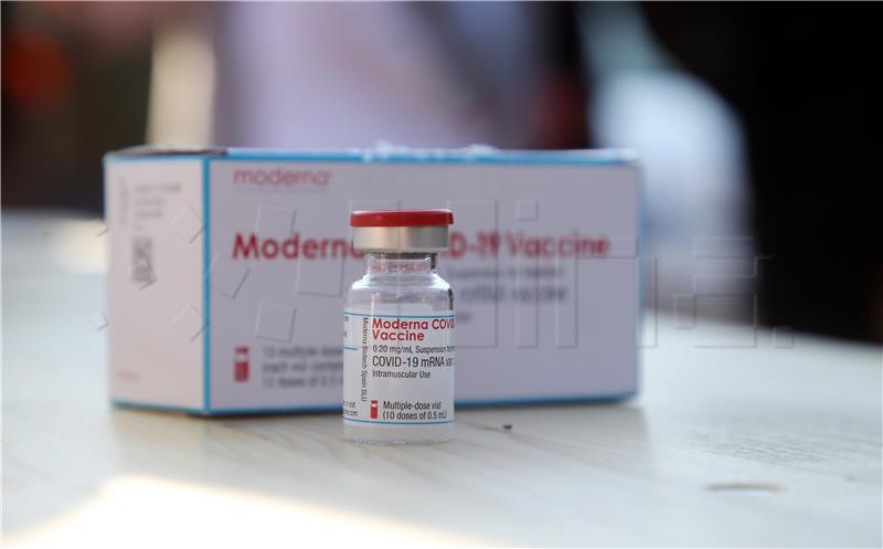 Croatia donates 60,000 Moderna vaccine doses to Bosnia