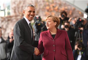 Danke schoen: Obama zahvalio Merkel što je držala EU na okupu