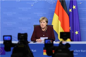 Merkel na posljednjem samitu: Članice EU-a moraju raspraviti o tome kamo ide Unija