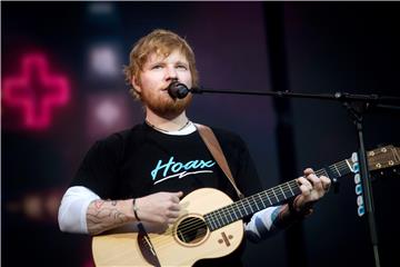 Ed Sheeran pozitivan na covid tjedan dana prije objave albuma