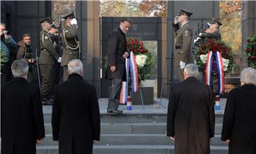 Izaslanstvo Hrvatskog sabora na Mirogoju