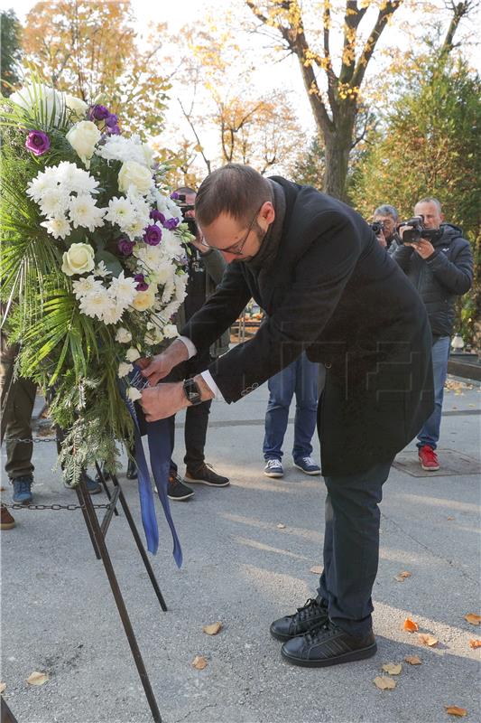 Izaslanstvo Grada Zagreba na Mirogoju