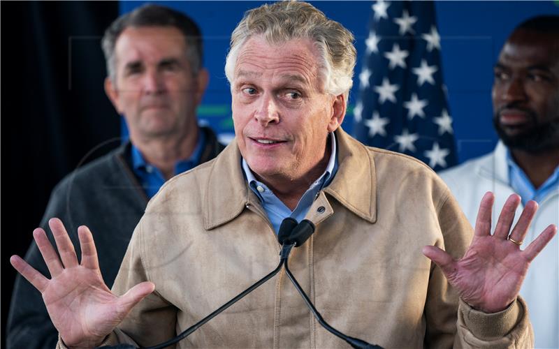 USA ELECTIONS MCAULIFFE