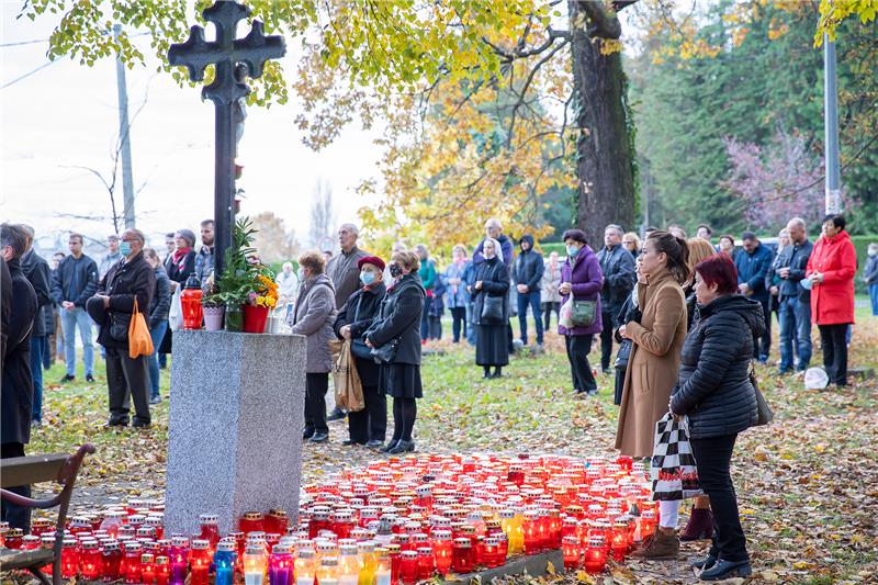 I na sisačkom Viktorovcu počast svima umrlima i poginulima