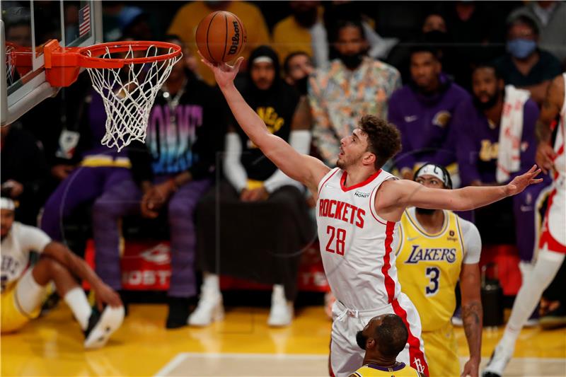 NBA: Houston umalo šokirao Lakerse