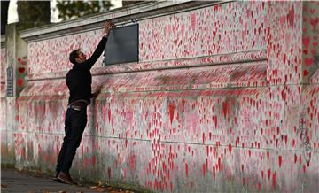 BRITAIN CORONAVIRUS NATIONAL COVID MEMORIAL WALL