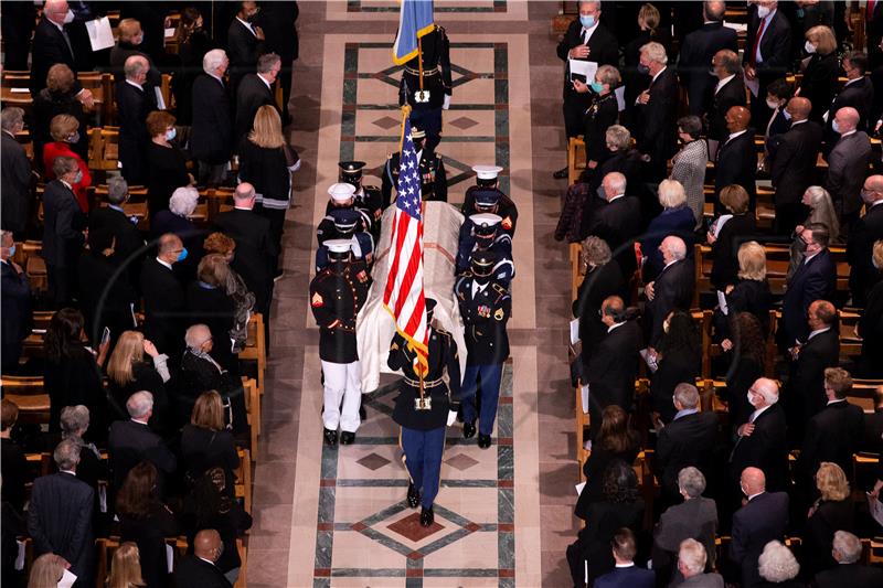 Nacionalni ispraćaj za Colina Powella, prvog afroameričkog državnog tajnika