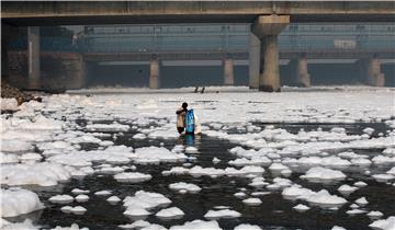 INDIA ENVIRONMENT POLLUTION