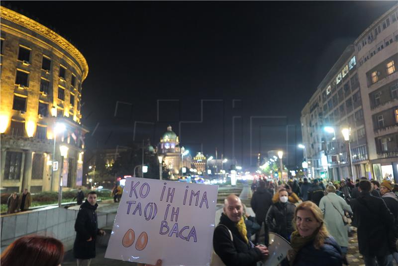 Belgrade: Rally of support for arrested activist, against Ratko Mladić mural