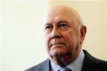 Umro posljednji bijeli predsjednik JAR-a Frederik de Klerk