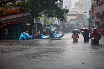 INDIA WEATHER RAIN