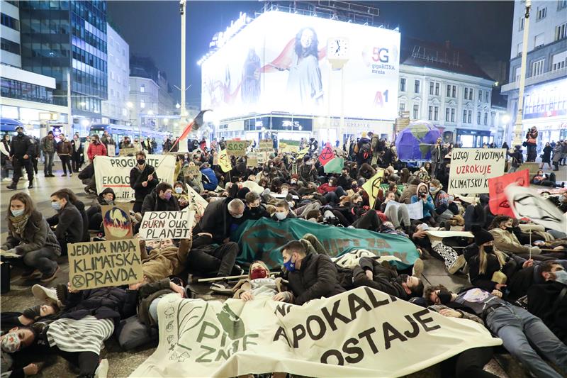 Klimatski marš za opstanak u povodu zadnjeg dana konferencije COP26