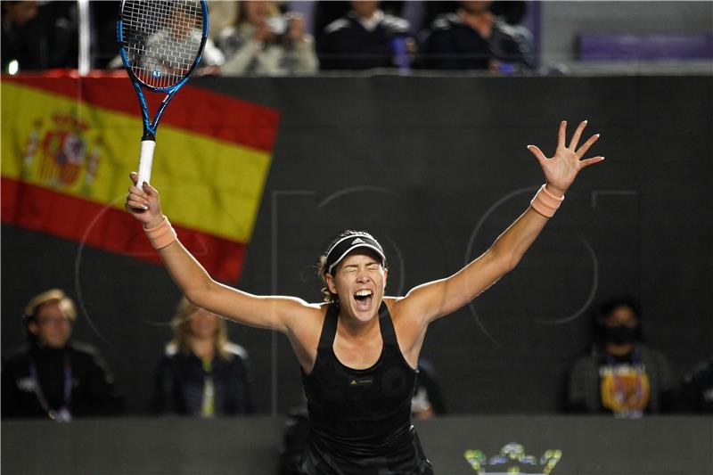 WTA Finale: Muguruza bolja od Krejčikove